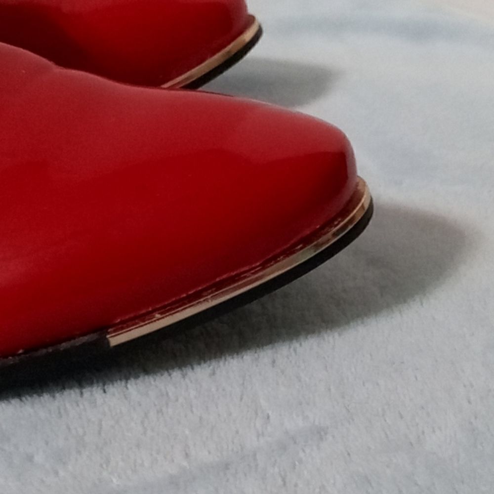 Red Shoes  - Picture 3 of 9